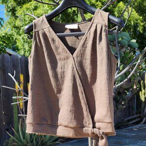 Universal Threads Army Green Cross Body Tank